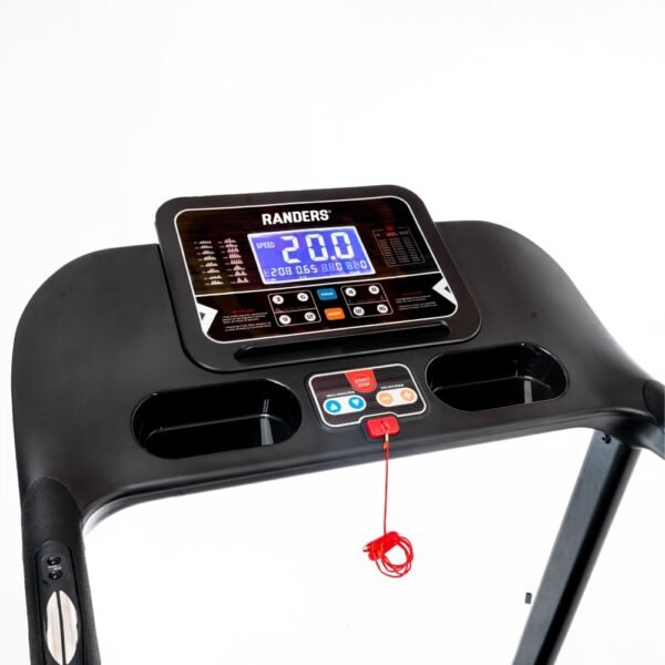 Tablero de la cinta para caminar y correr. Se observa los comandos para variar la velocidad, para cambiar la inclinación electrónica y la traba de seguridad